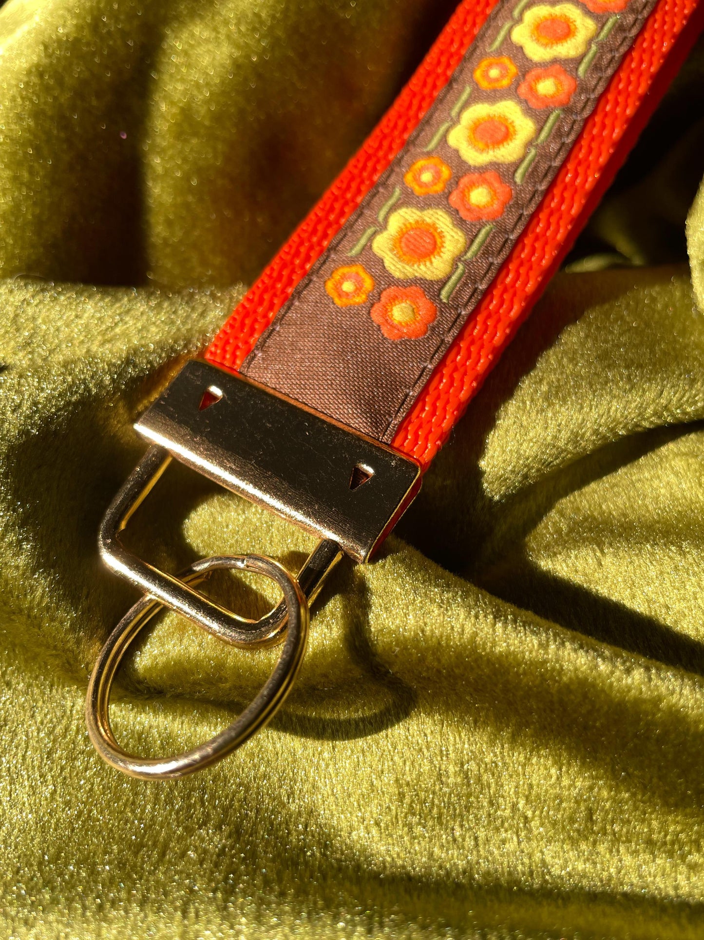 6" Woven Floral Wrist Lanyard with Gold Key Ring