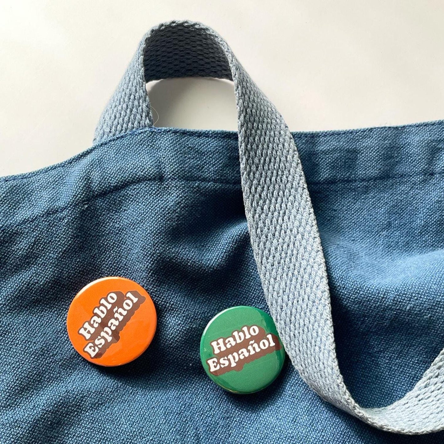 Hablo Español Lanyard Button, Translator Pin