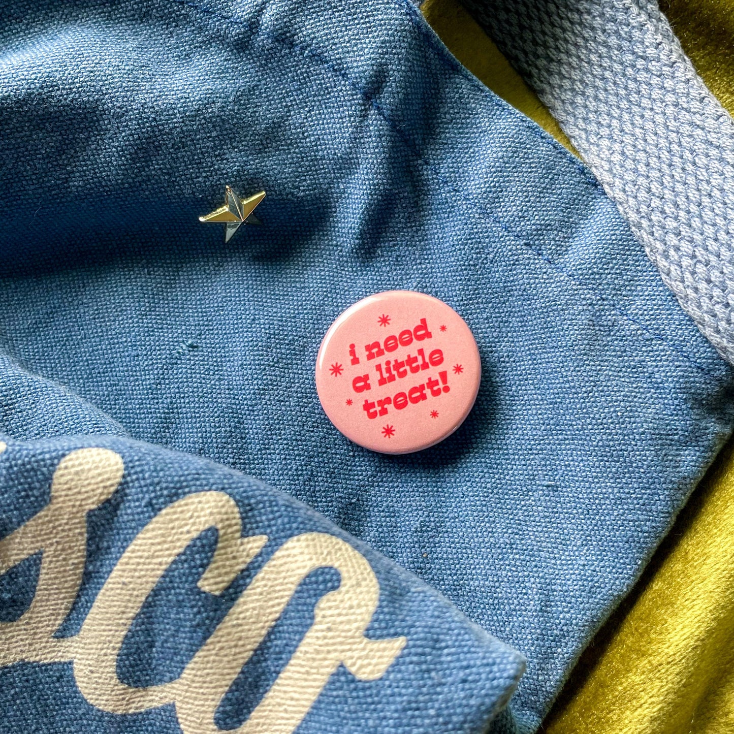 Little Treat, Metal Button Pins